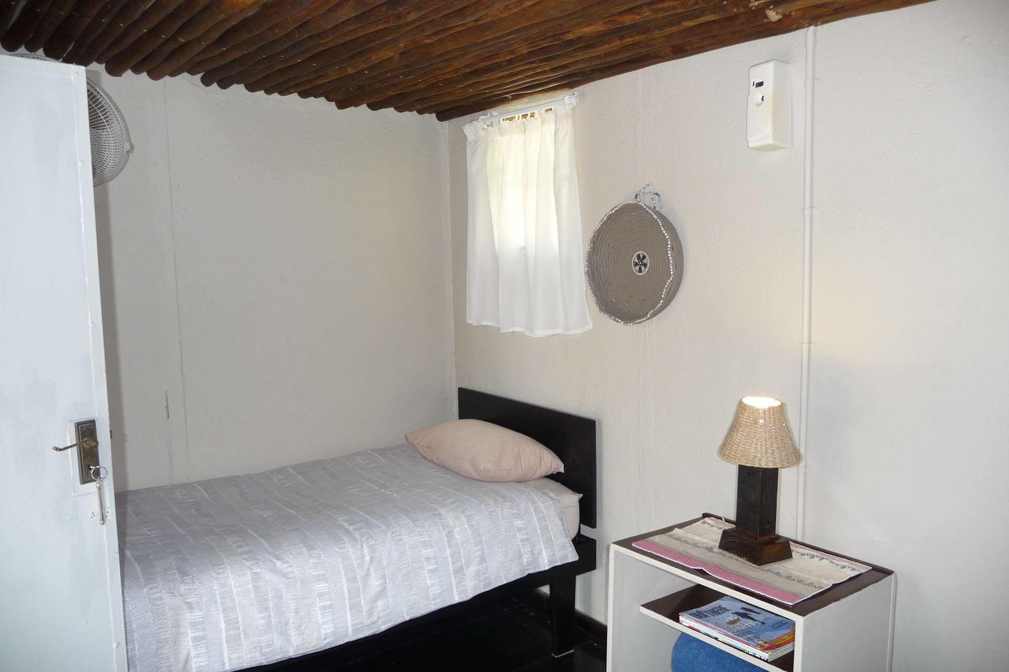 Hotel Isinkwe Backpackers Bushcamp Hluhluwe Zewnętrze zdjęcie