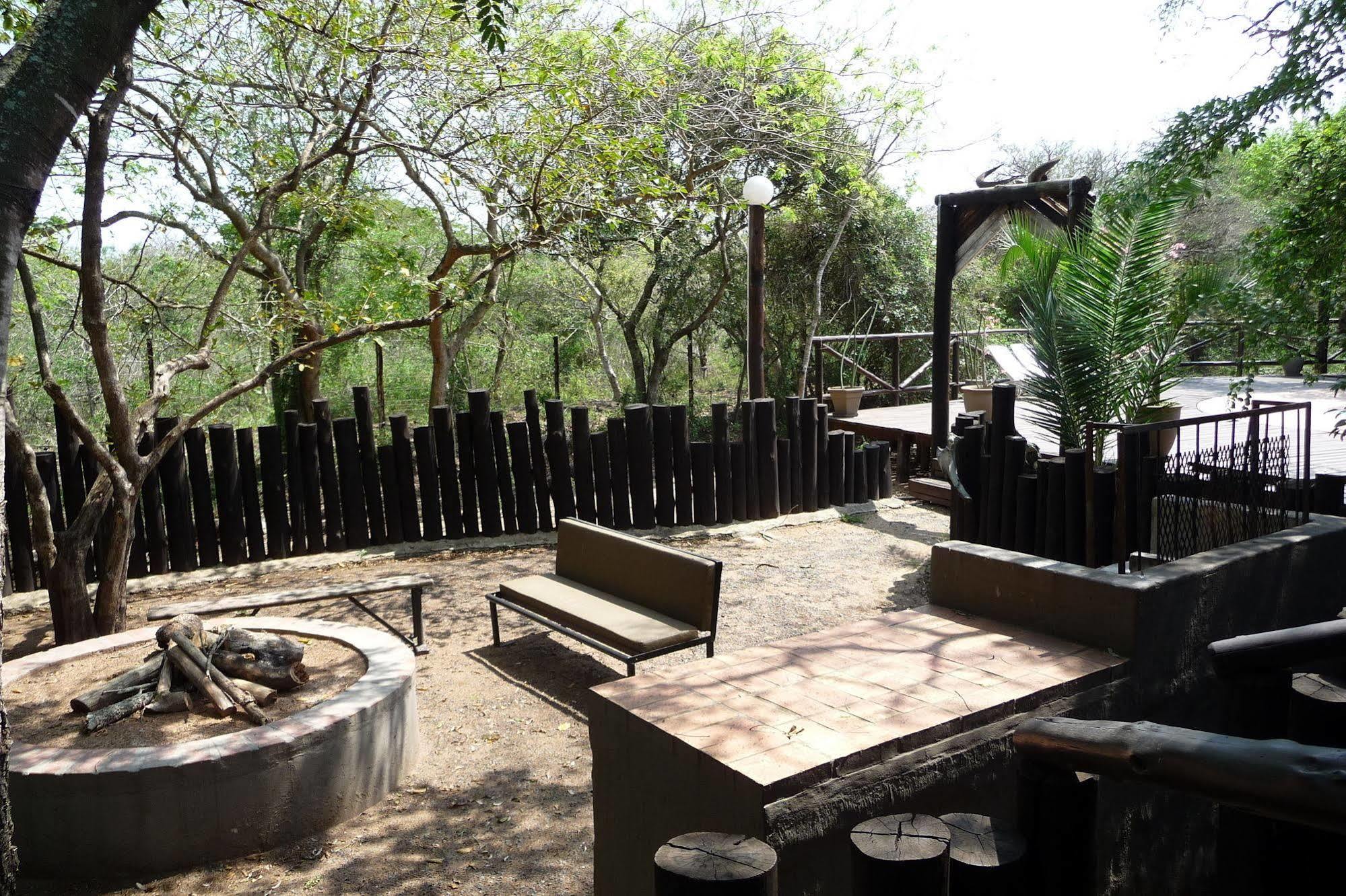 Hotel Isinkwe Backpackers Bushcamp Hluhluwe Zewnętrze zdjęcie
