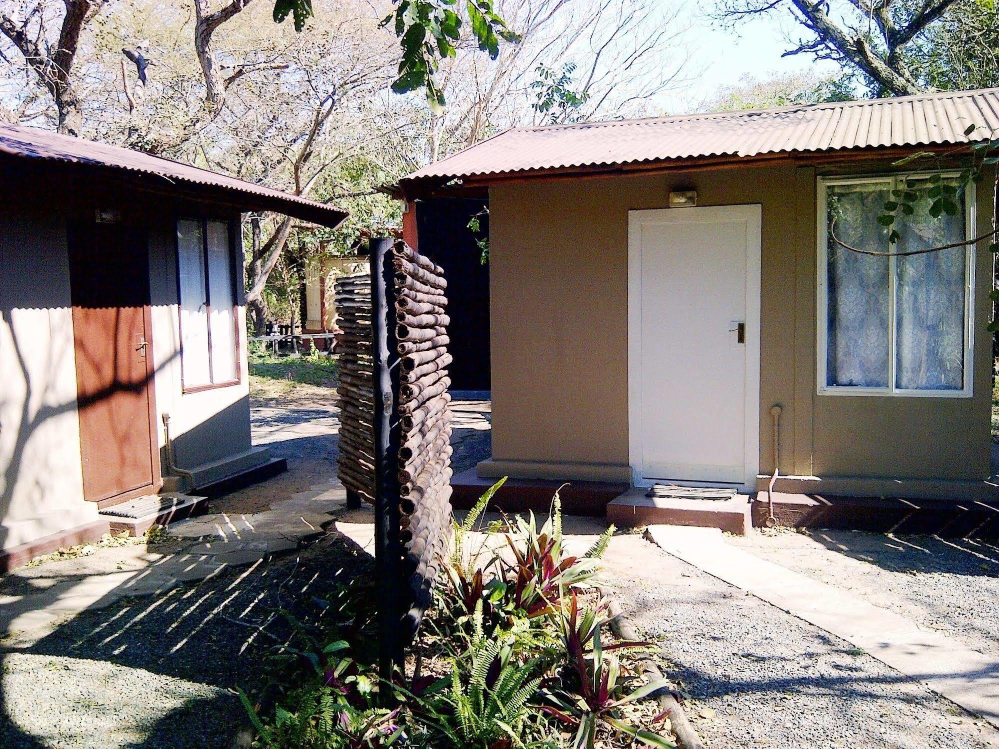 Hotel Isinkwe Backpackers Bushcamp Hluhluwe Zewnętrze zdjęcie